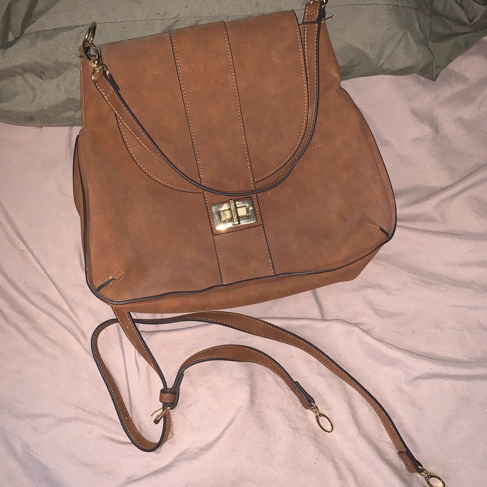 Brown shoulder bag